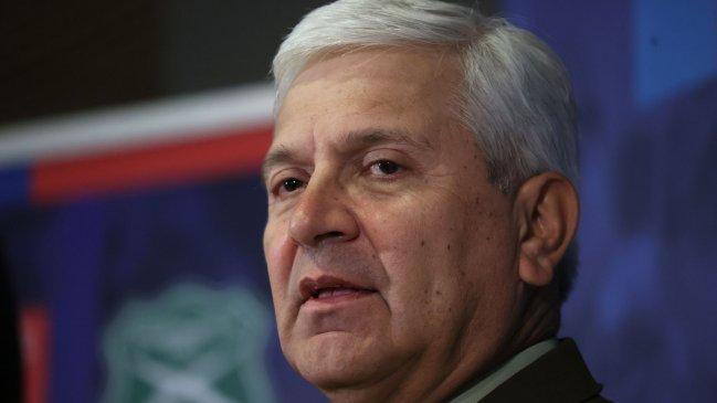   Senador PS defiende postergar formalización de Yáñez y pide coherencia al PC 