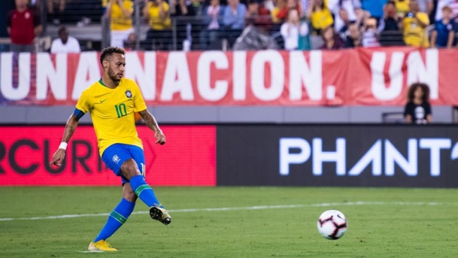  Brasil exhibió su dominio ante EE.UU. con goles de Firmino y Neymar  