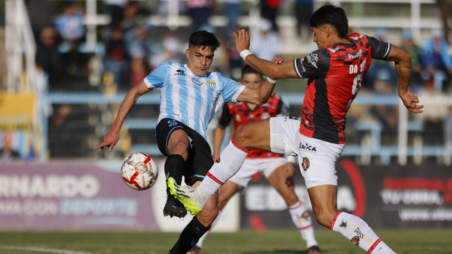   Deportes Limache despertó y rescató un empate ante Magallanes 